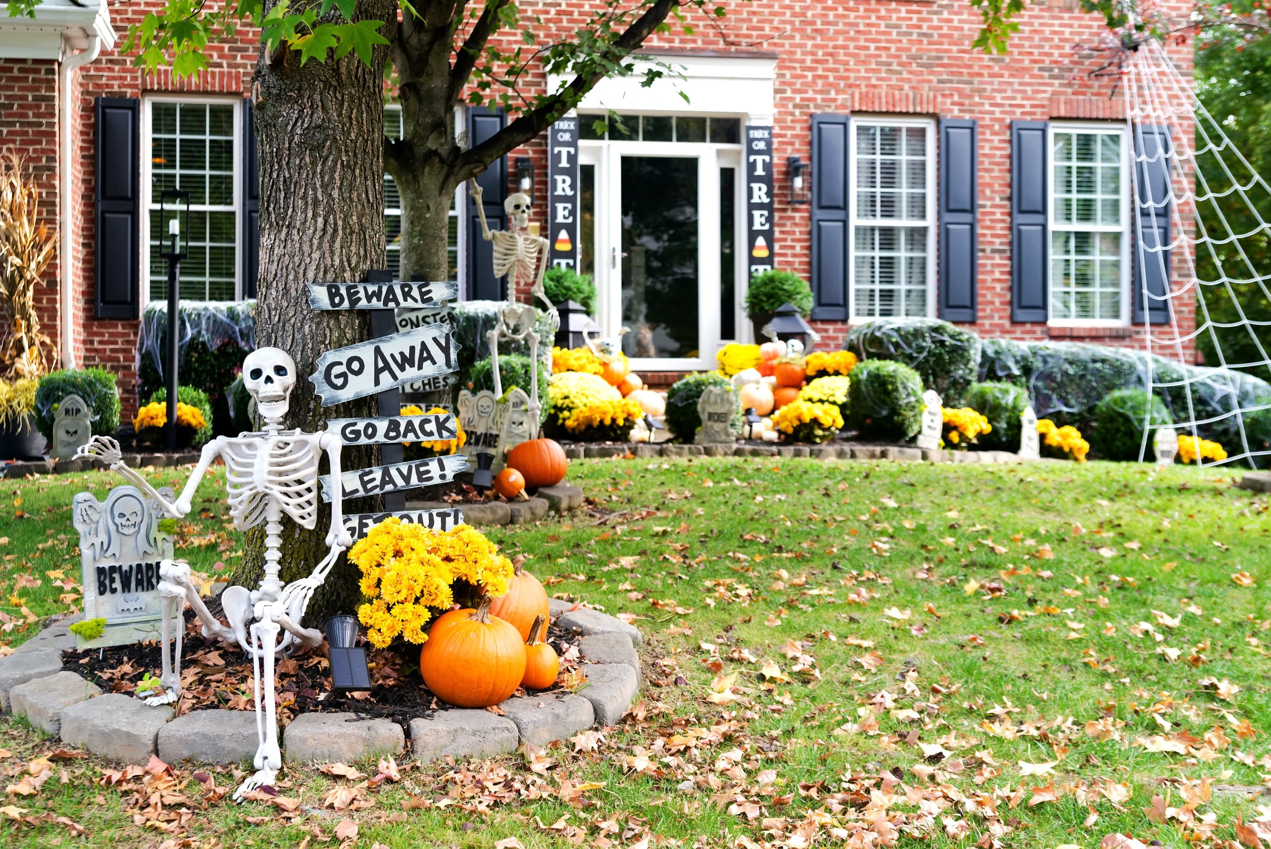 You can’t go wrong with graveyard decorations. They’re classic for a reason!